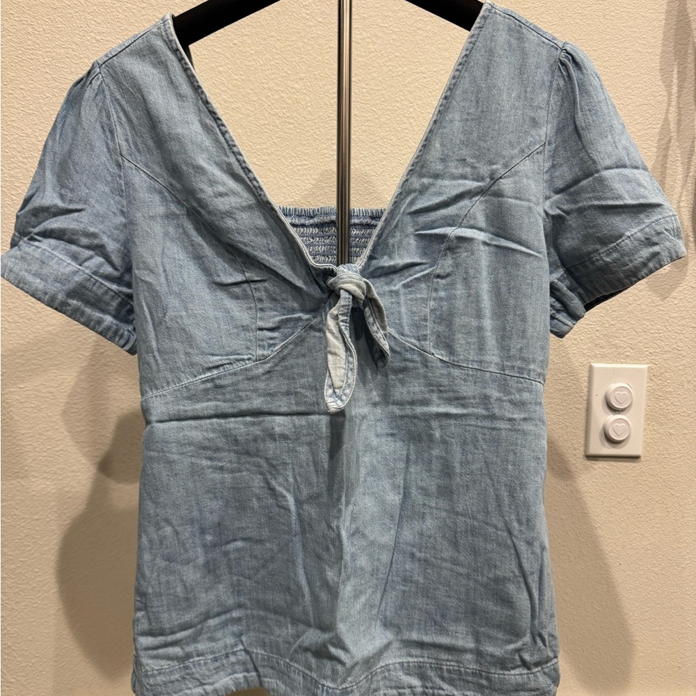 Old Navy Light Blue Tie-Front Blouse